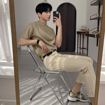 MYQ短袖T恤男士夏季韩版纯棉纯色宽松半袖圆领体恤高级感上衣服